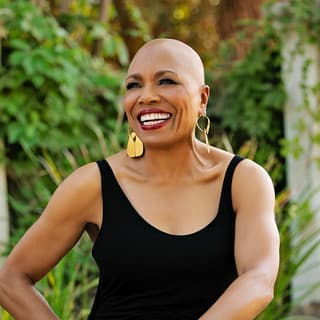 Dee Dee Bridgewater