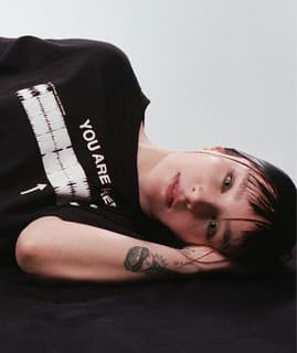Ela Minus