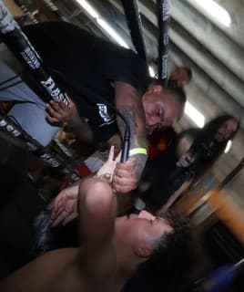 KnuckleSandwich