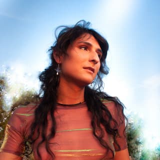 Lucía Beyond