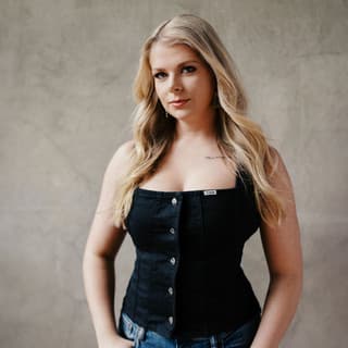 Makenzie Phipps