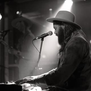 Davey And The Midnights