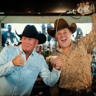 DOS BORRACHOS