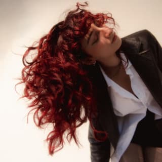 Lora Mouna