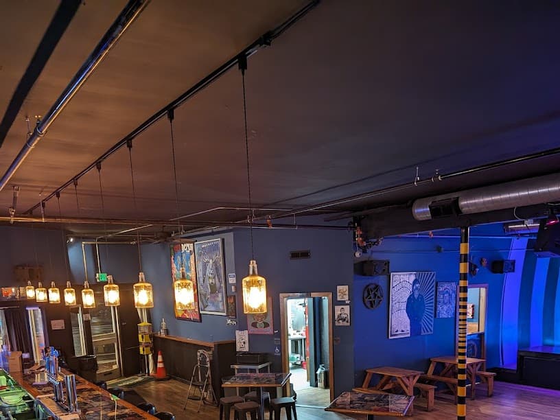 Twilight Cafe & Bar