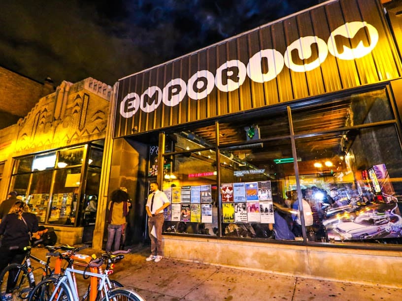 Emporium Arcade Bar - Wicker Park